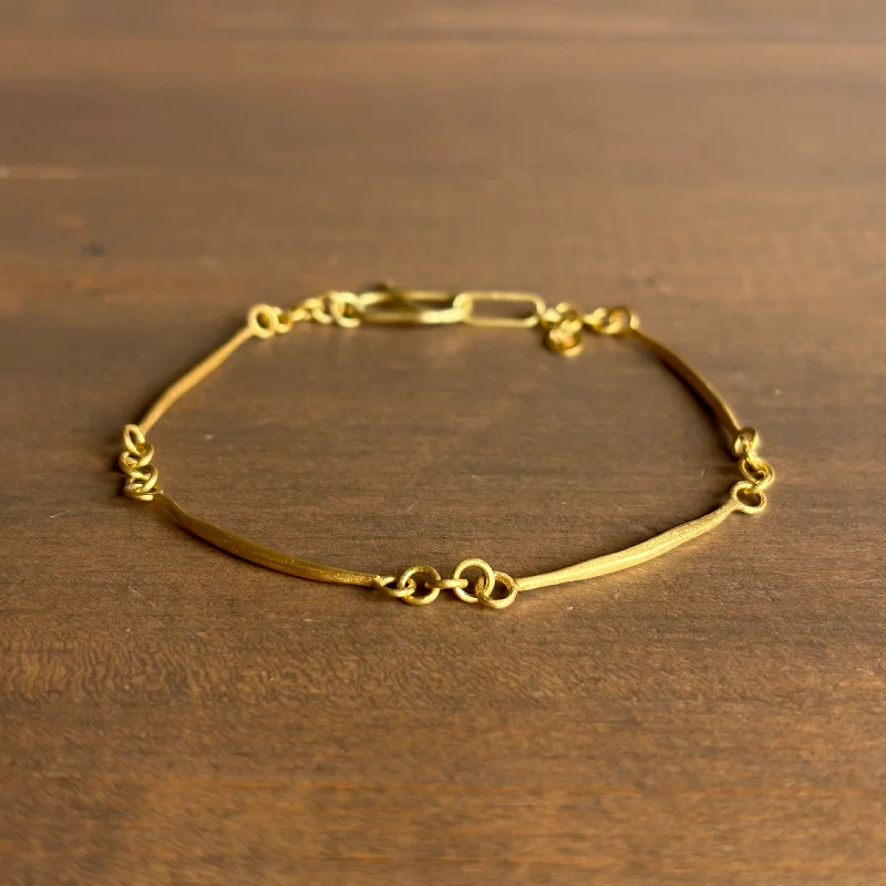 22k Gold Twig Bracelet