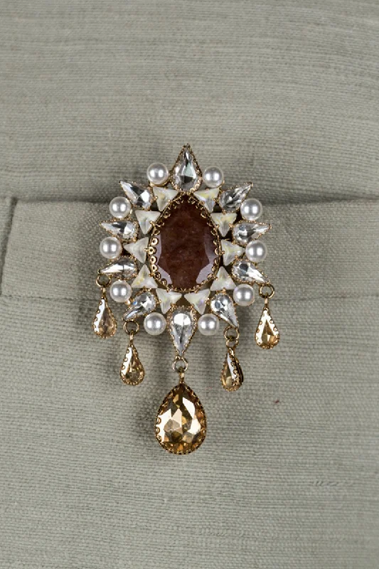 Brown Crystal Studded Brooch