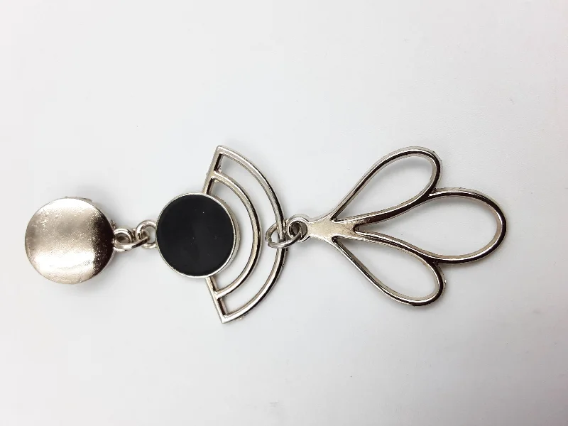 Silver Unique Designed Brooch