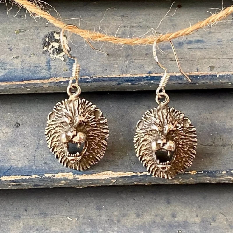 Vintage Sterling Silver Leo Lion Pierced Earrings